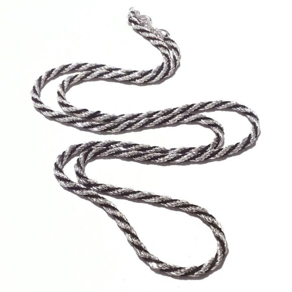 Vintage Silver Tone and Black Twisted Rope Chain Necklace 30 Inches - Picture 1 of 8